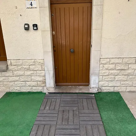 Avec Terrasse *